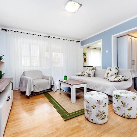 Apartman Oly Ровінь Екстер'єр фото